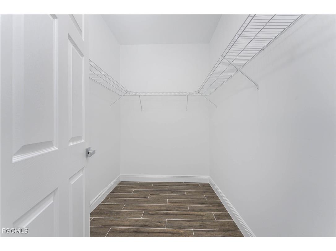 8350 Walbert Street Port Charlotte FL 33981 2025020004 image11