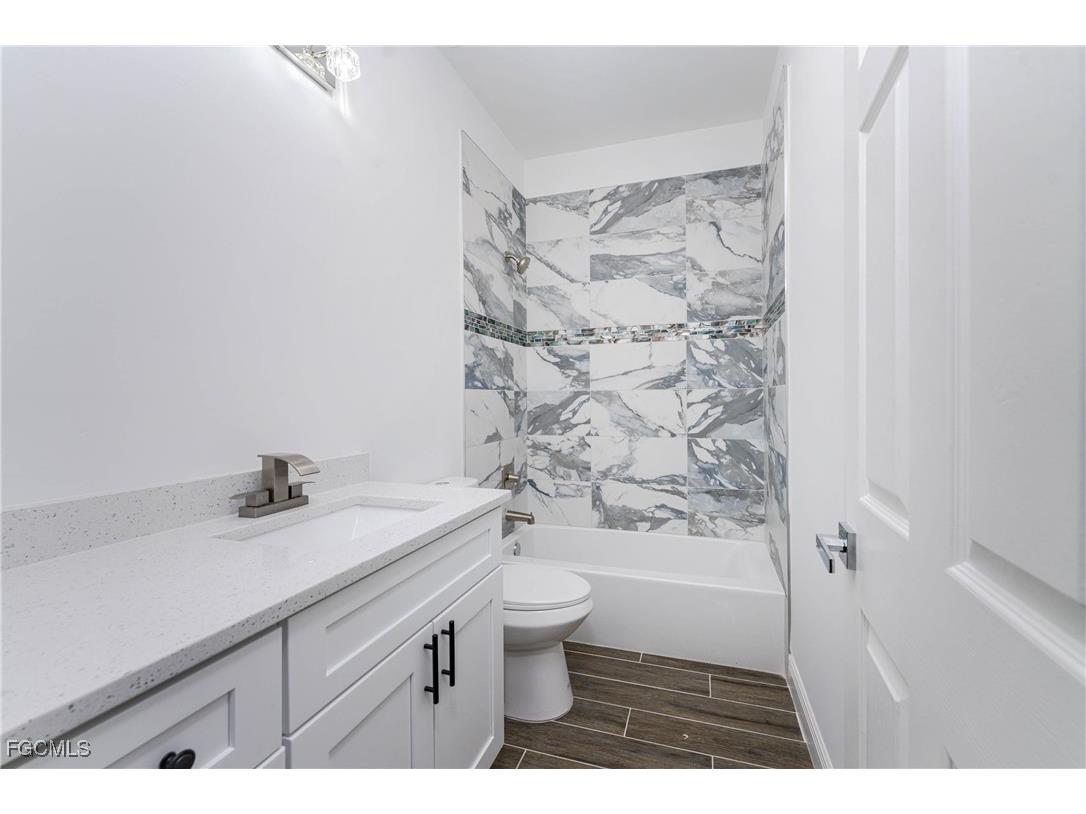 8350 Walbert Street Port Charlotte FL 33981 2025020004 image14