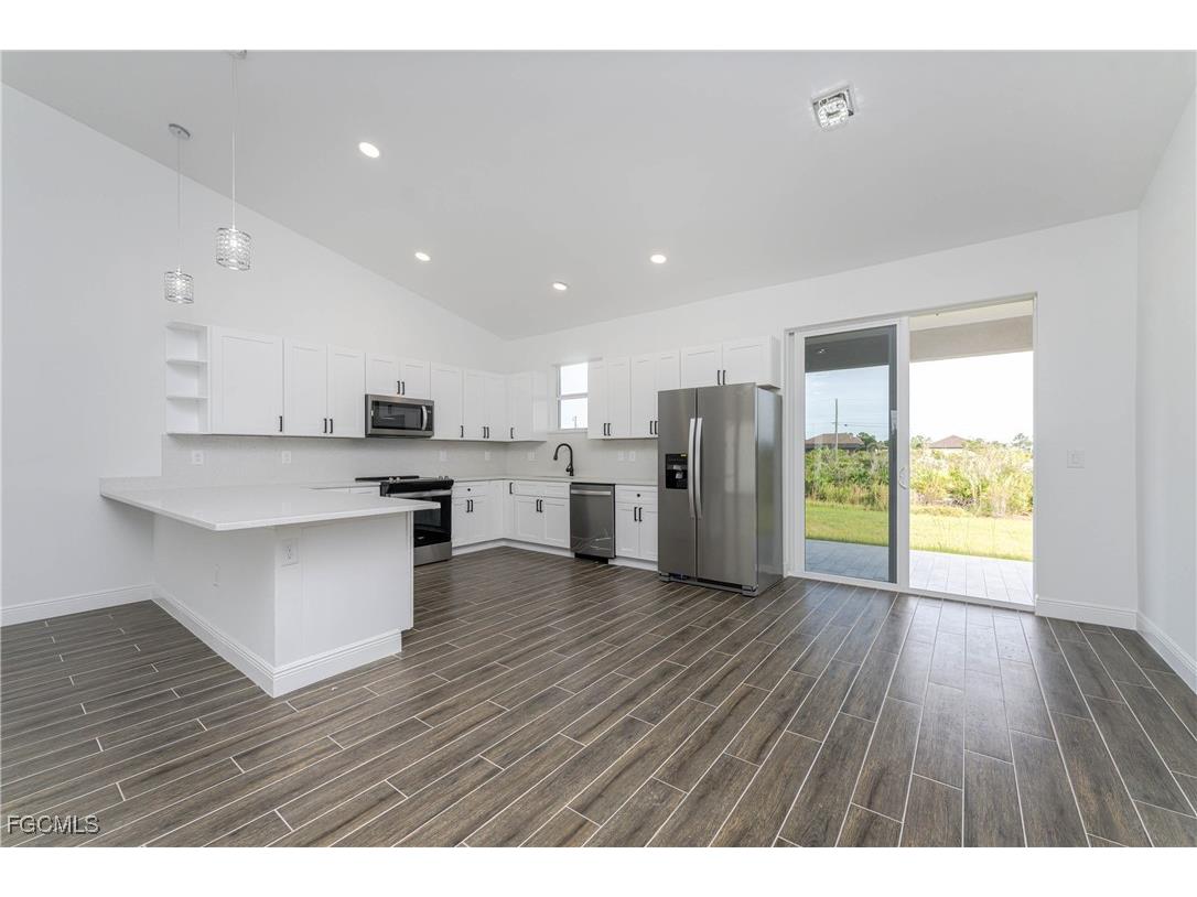 8350 Walbert Street Port Charlotte FL 33981 2025020004 image28