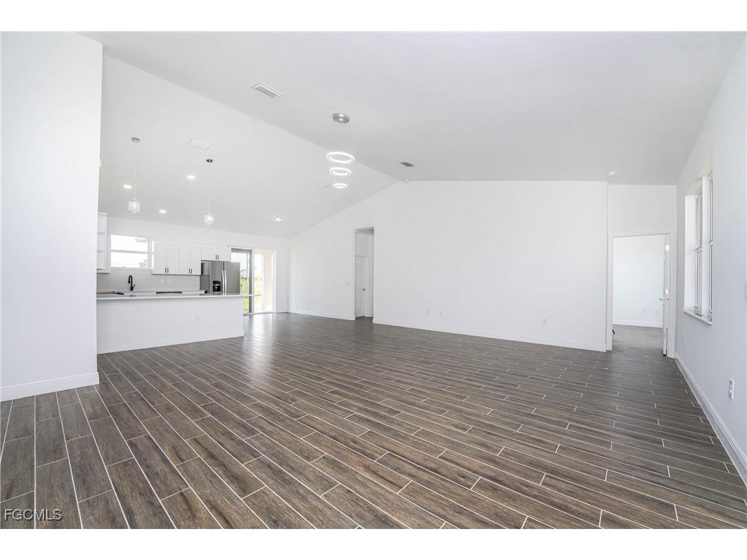 8350 Walbert Street Port Charlotte FL 33981 2025020004 image30