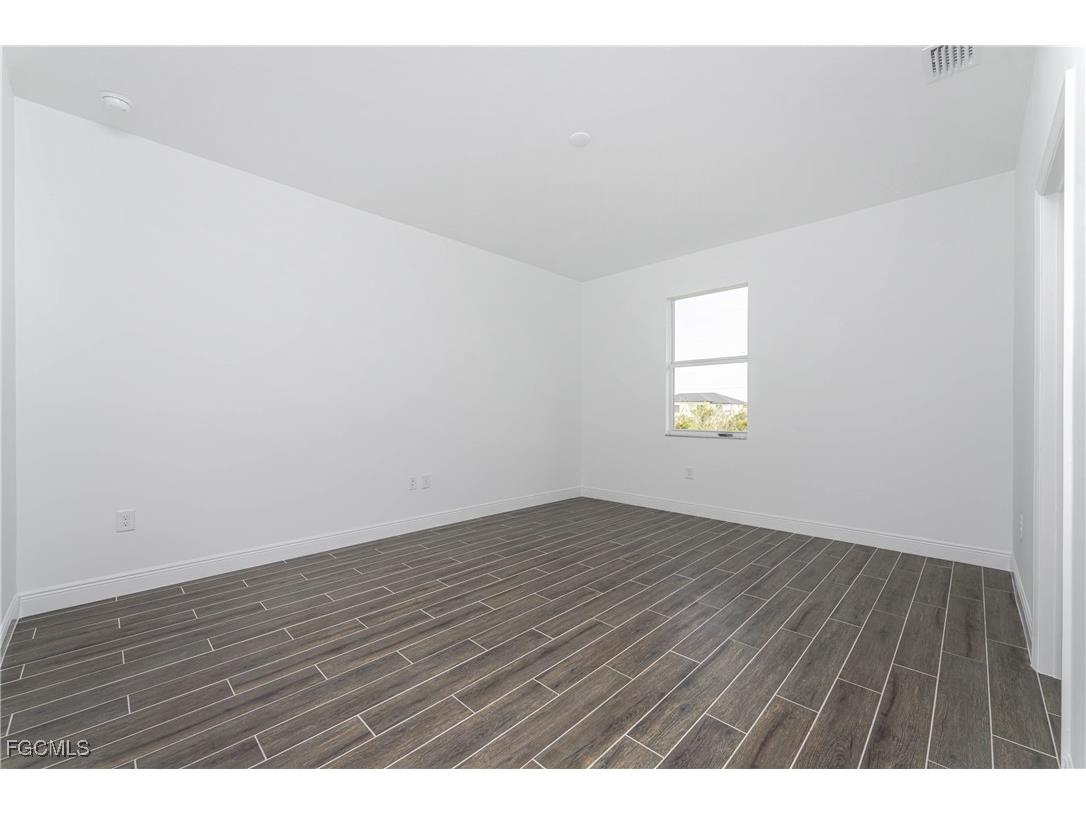 8350 Walbert Street Port Charlotte FL 33981 2025020004 image9