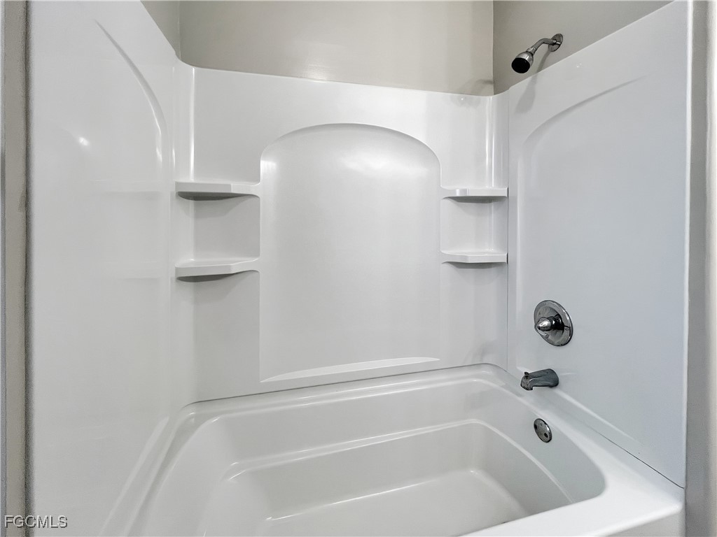 8350 Wren Road Fort Myers FL 33967 2025023578 image20