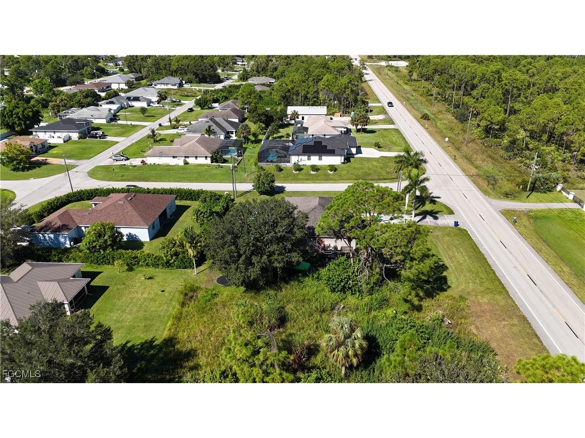 8351 Buckingham Road Fort Myers FL 33905 2025011765 image3