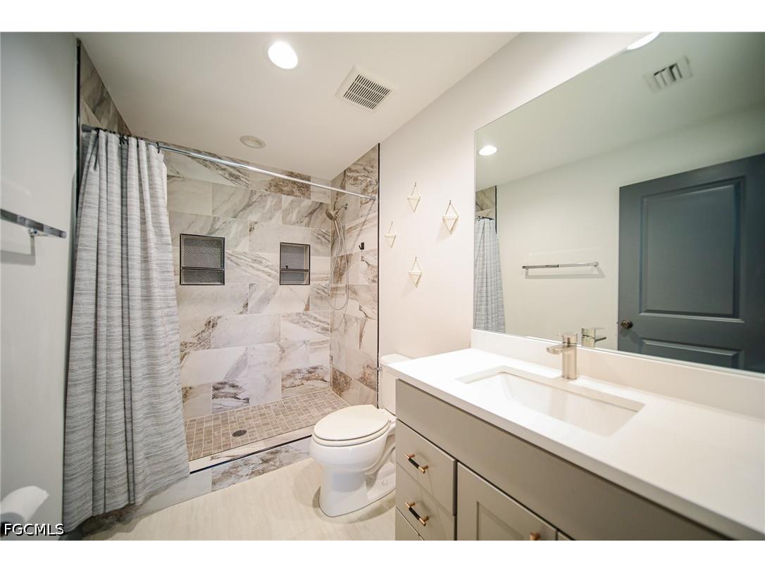 8355 Coral Drive Fort Myers FL 33967 2026023866 image24