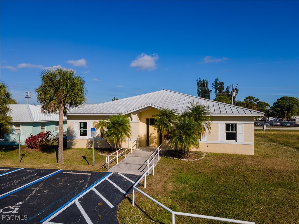 8359 Stringfellow Road Other FL 33956 224053900 image18