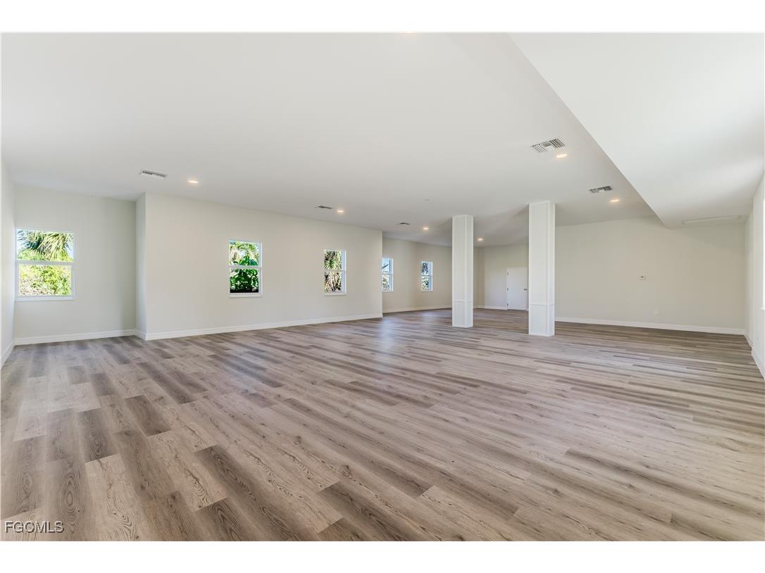 8359 Stringfellow Road Other FL 33956 224053900 image23