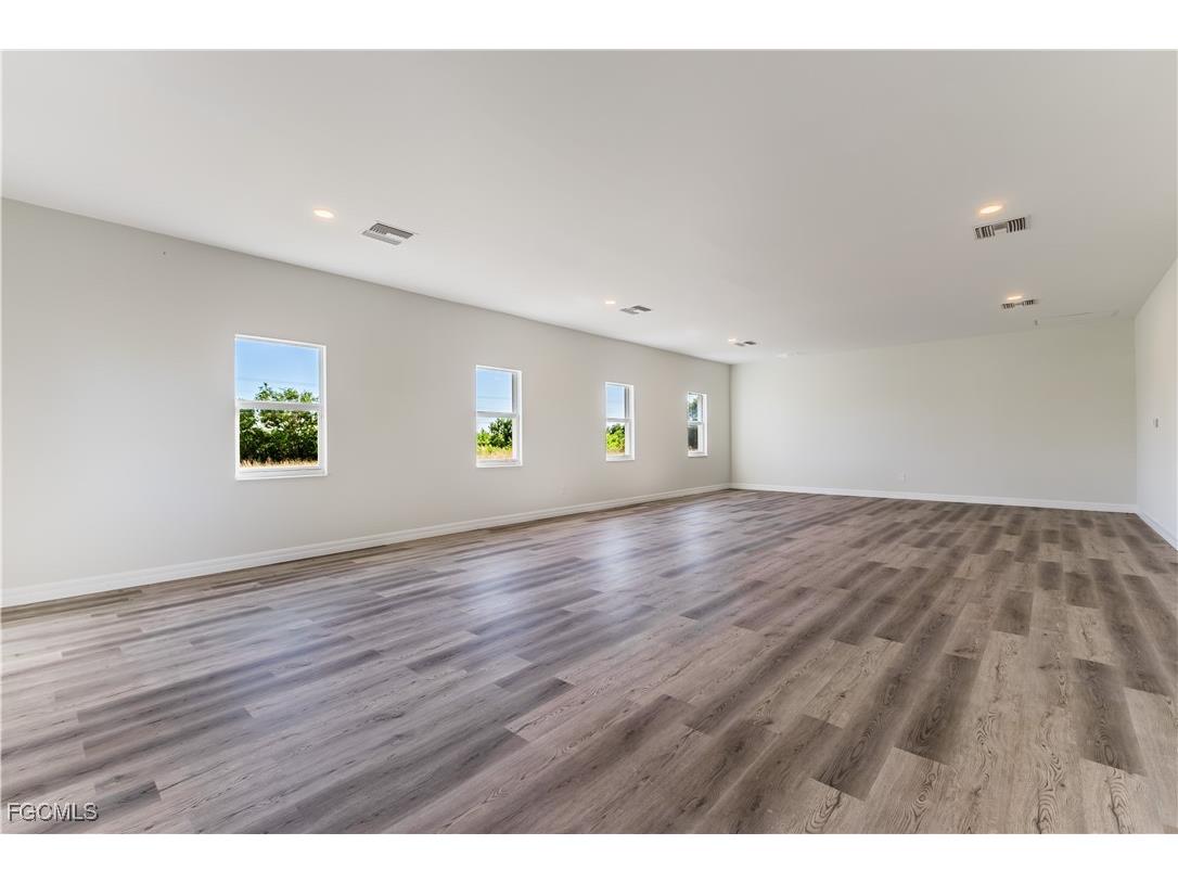 8359 Stringfellow Road Other FL 33956 224091442 image15