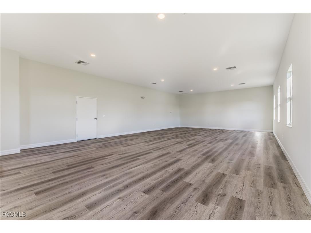 8359 Stringfellow Road Other FL 33956 224091442 image25