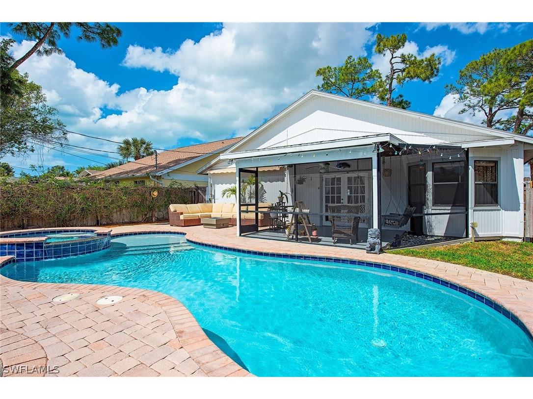 836 102nd Avenue N Naples FL 34108 226010765 image3