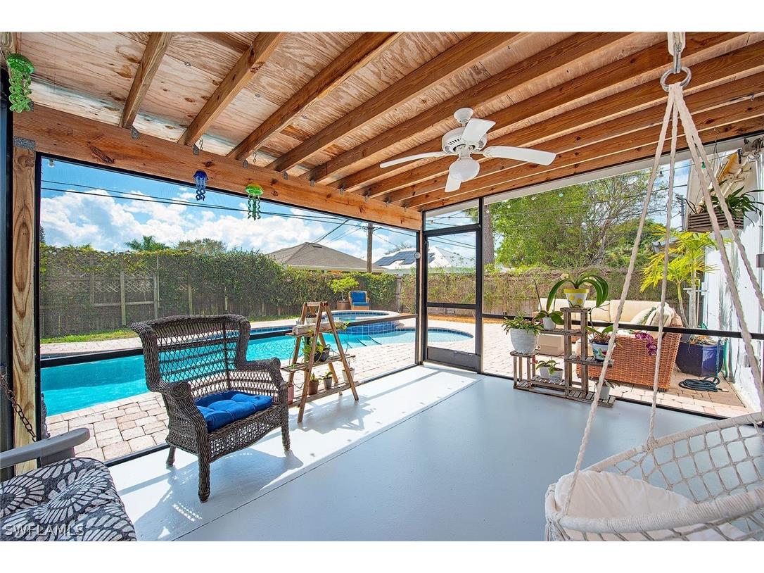 836 102nd Avenue N Naples FL 34108 226010765 image6