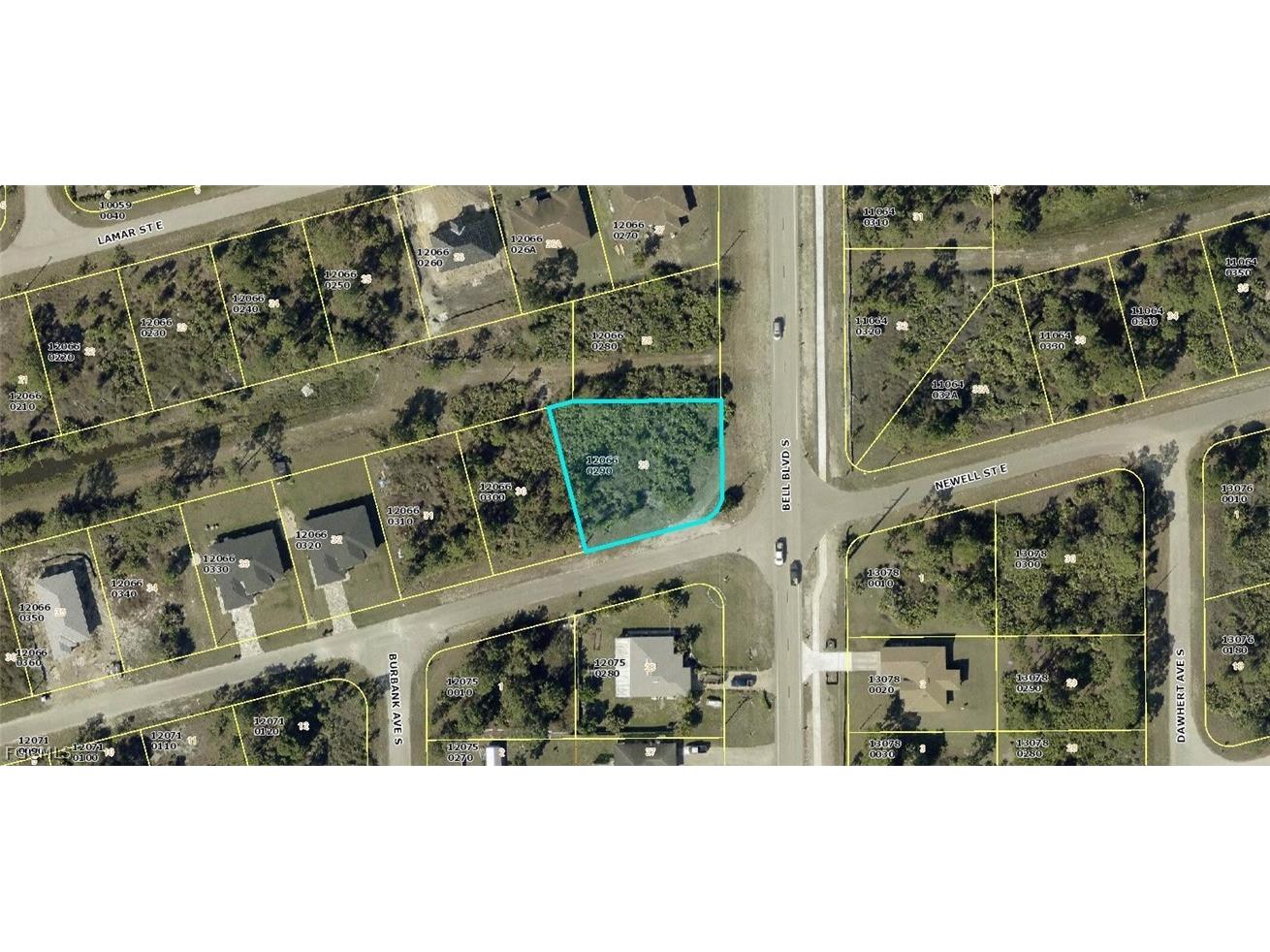 836 Bell Boulevard S Lehigh Acres FL 33974 2026007482 image1