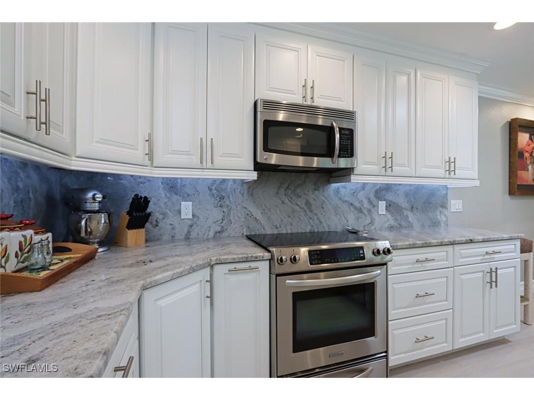 836 Bentwood Drive Naples FL 34108 225072650 image10