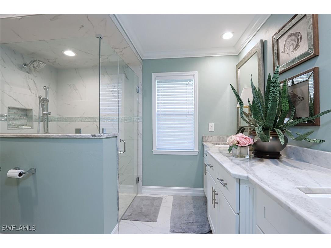 836 Bentwood Drive Naples FL 34108 225072650 image17