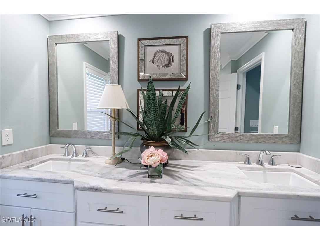 836 Bentwood Drive Naples FL 34108 225072650 image19