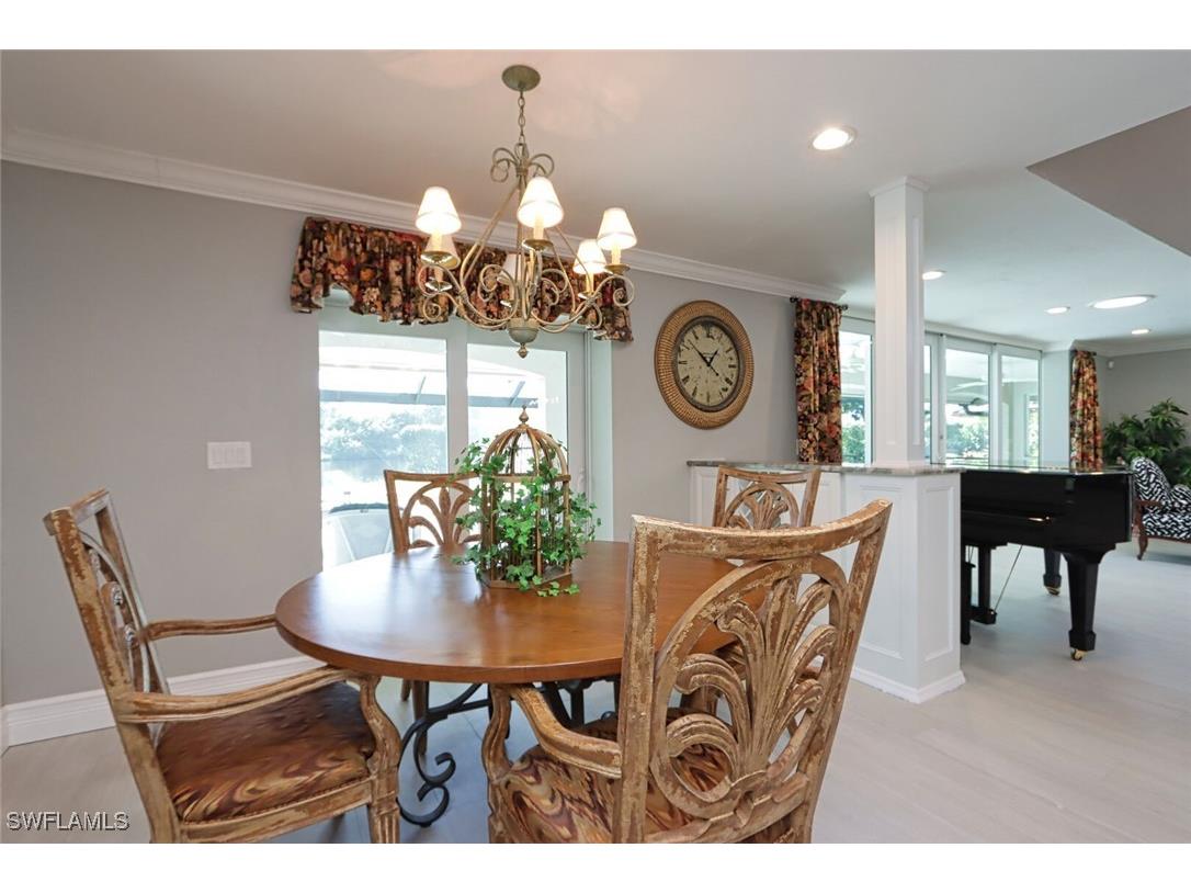 836 Bentwood Drive Naples FL 34108 225072650 image7