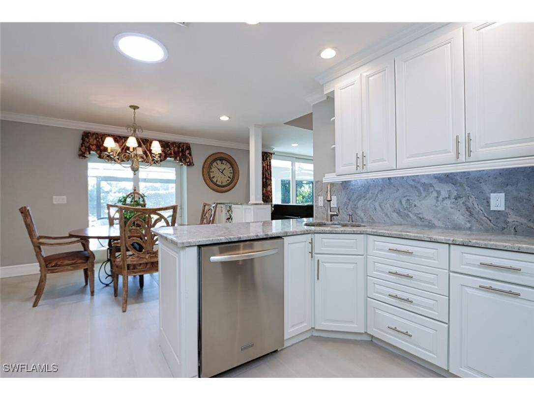 836 Bentwood Drive Naples FL 34108 225072650 image9