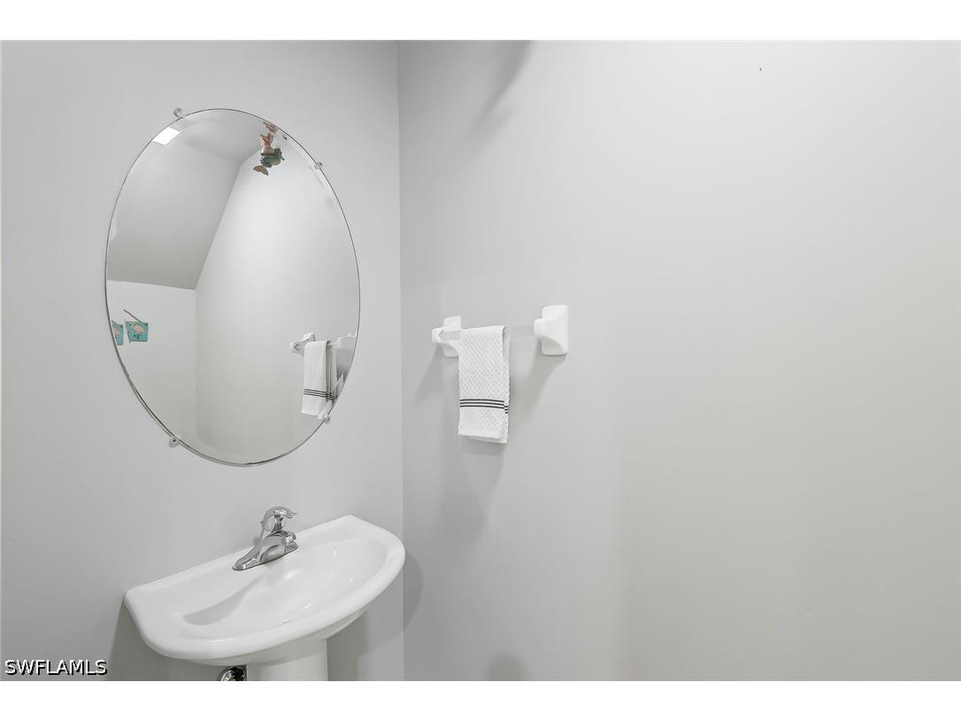 836 Hampton Circle #171 Naples FL 34105 226016642 image19