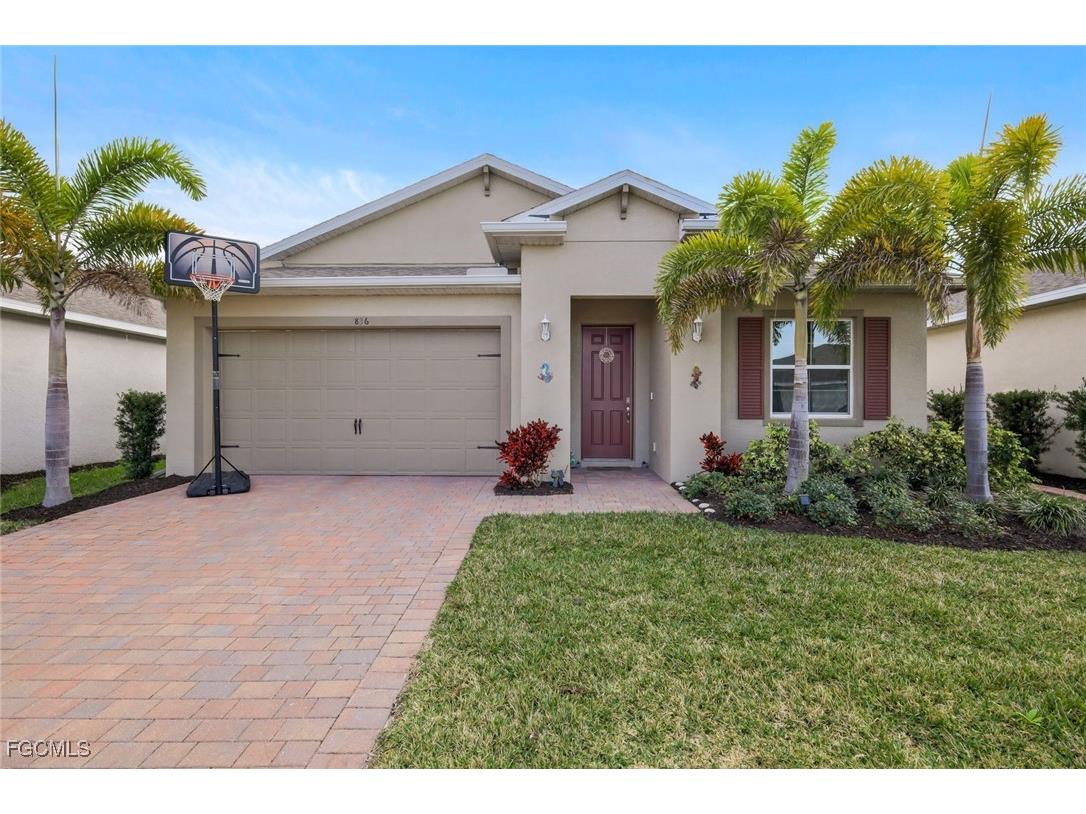 836 Heather Lake Avenue Cape Coral FL 33993 2026003949 image2