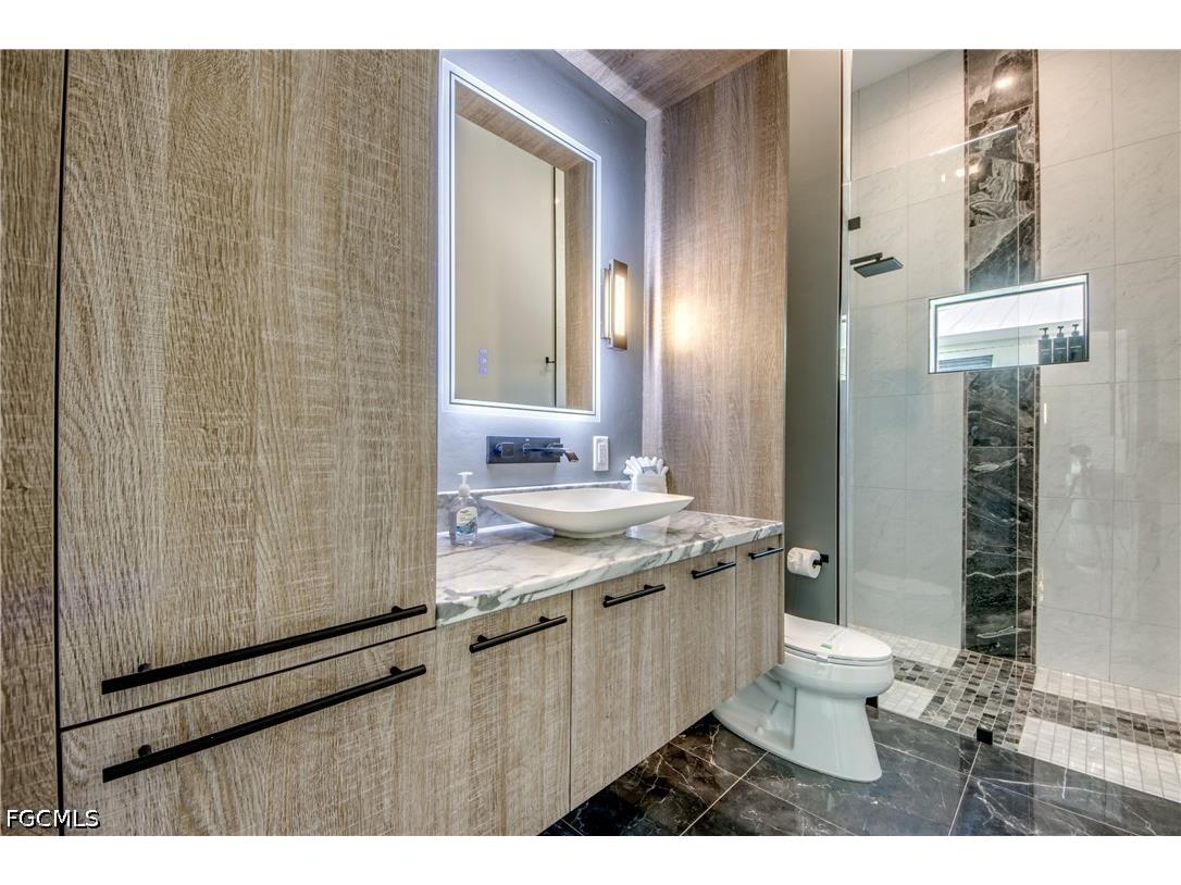 836 Miramar Court Cape Coral FL 33904 2026018977 image32