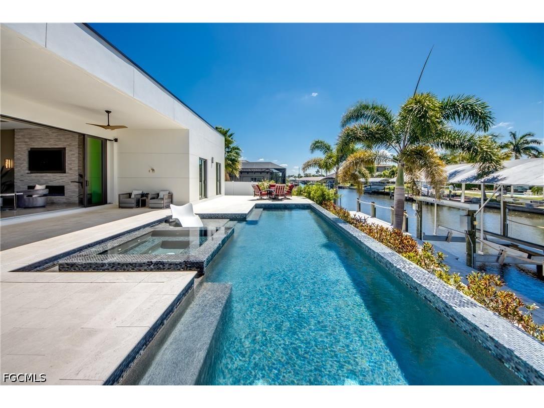 836 Miramar Court Cape Coral FL 33904 2026018977 image42