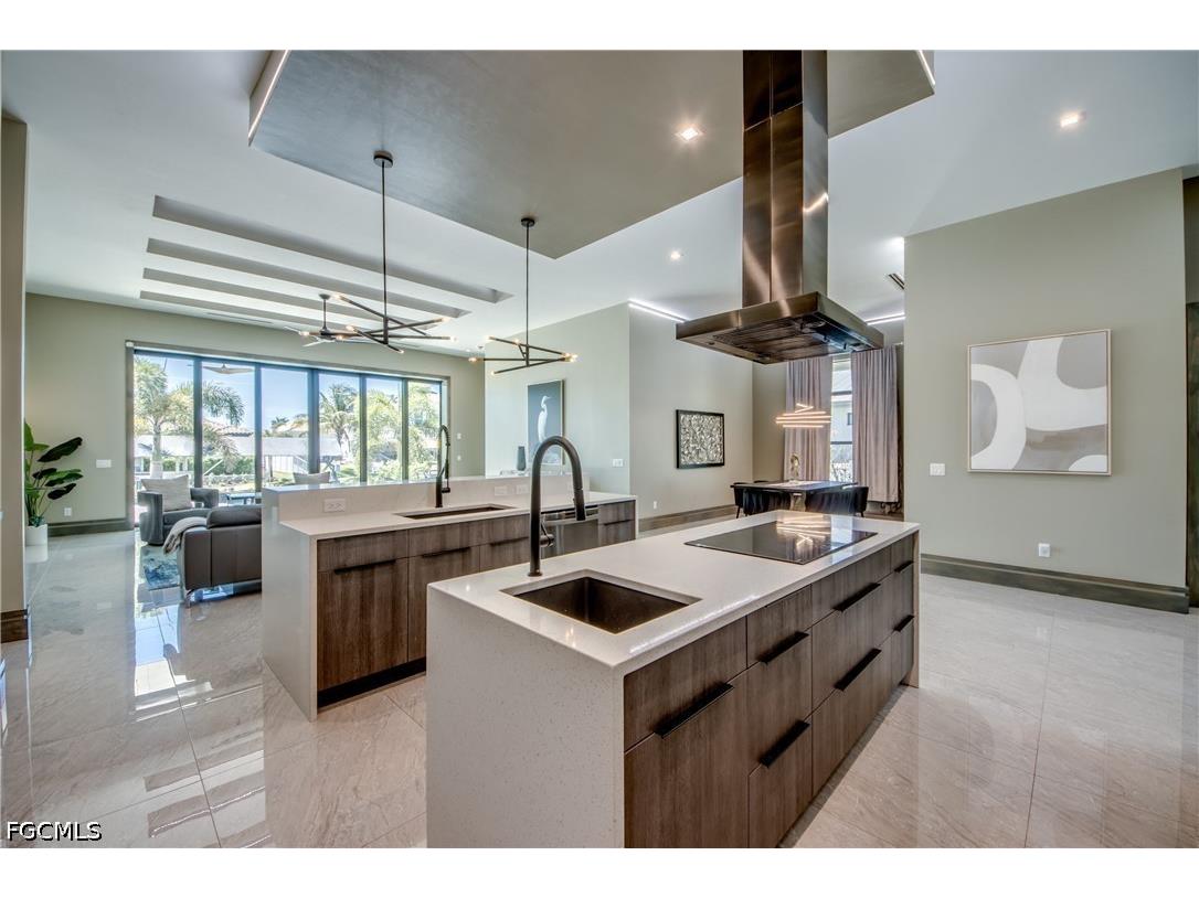 836 Miramar Court Cape Coral FL 33904 2026018977 image9