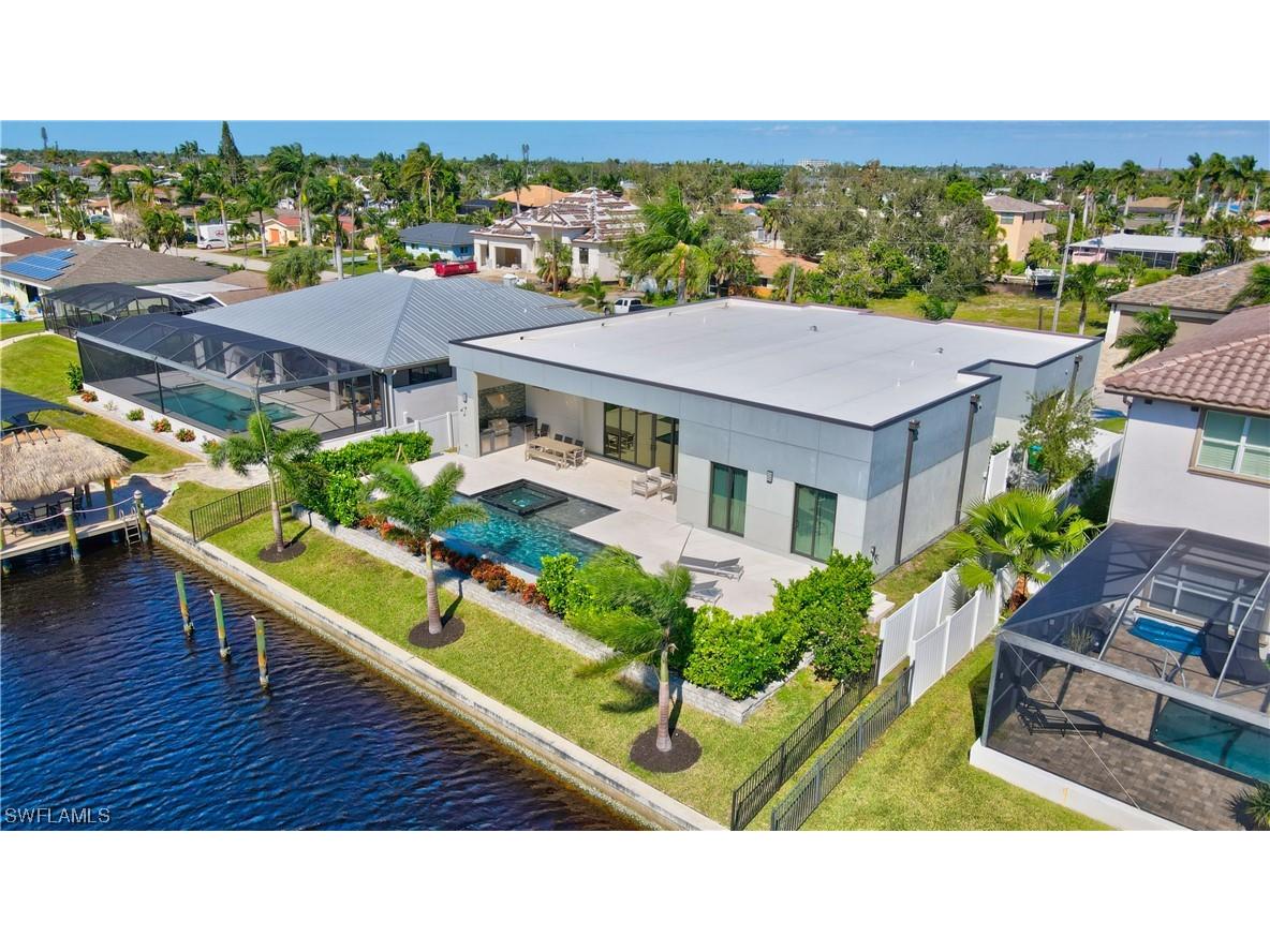 836 Miramar Court Cape Coral FL 33904 223082335 image1