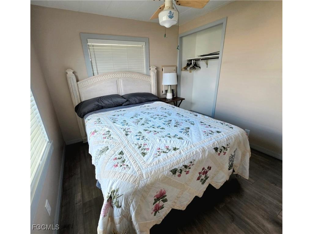 836 Peaceful Drive North Fort Myers FL 33917 2025013486 image14