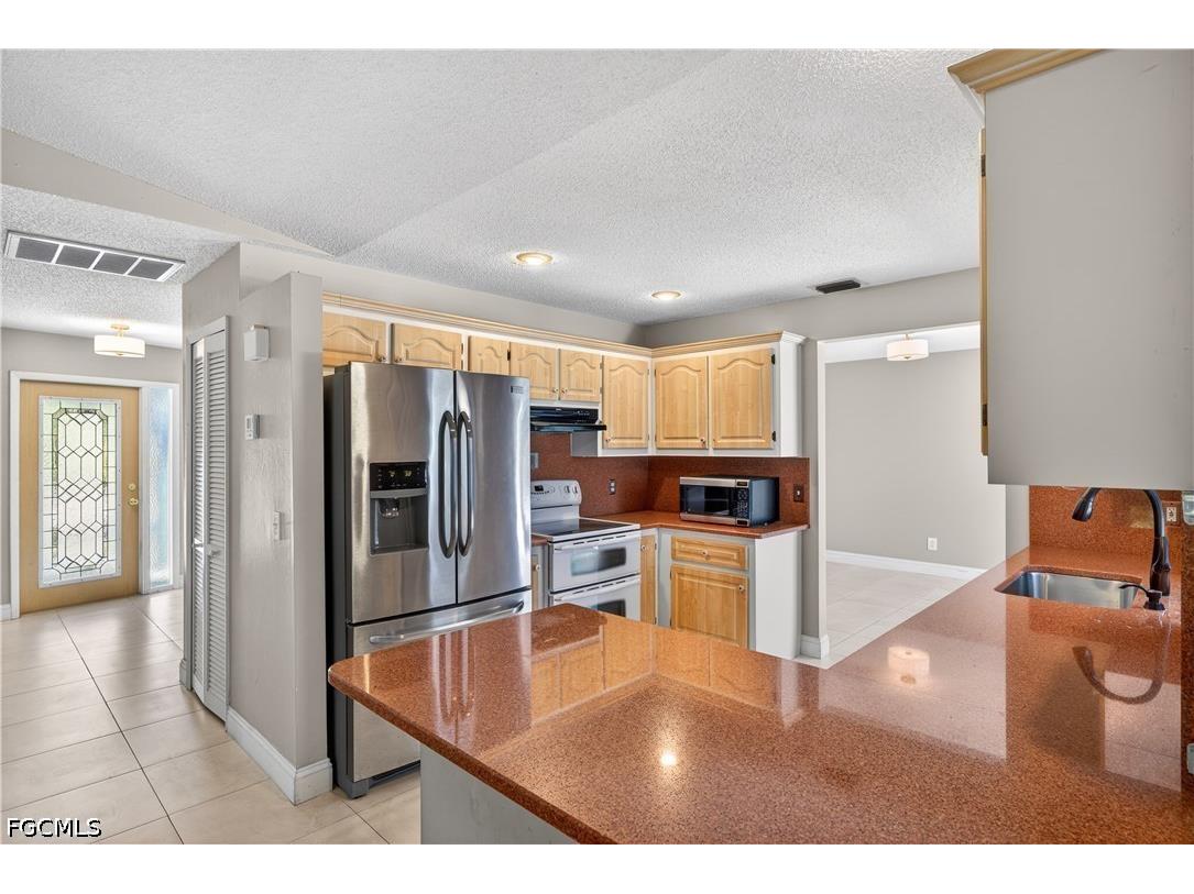 836 SW 18th Street Cape Coral FL 33991 2026023665 image11