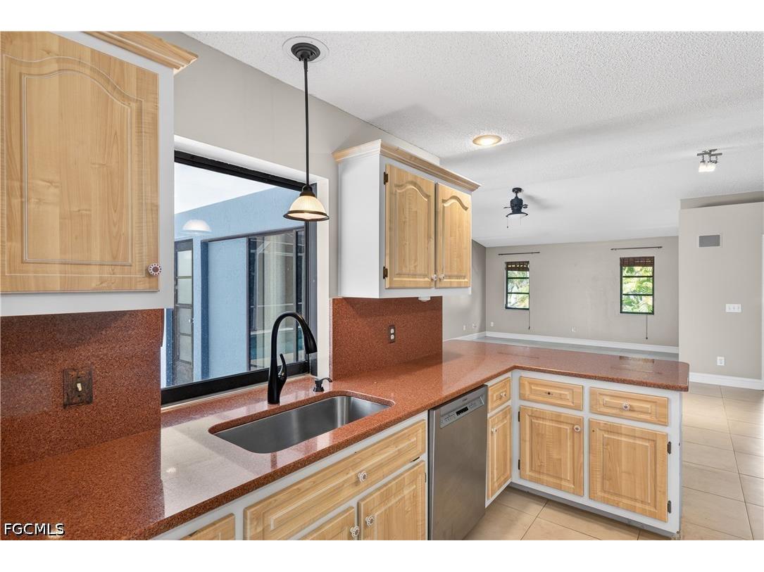 836 SW 18th Street Cape Coral FL 33991 2026023665 image13