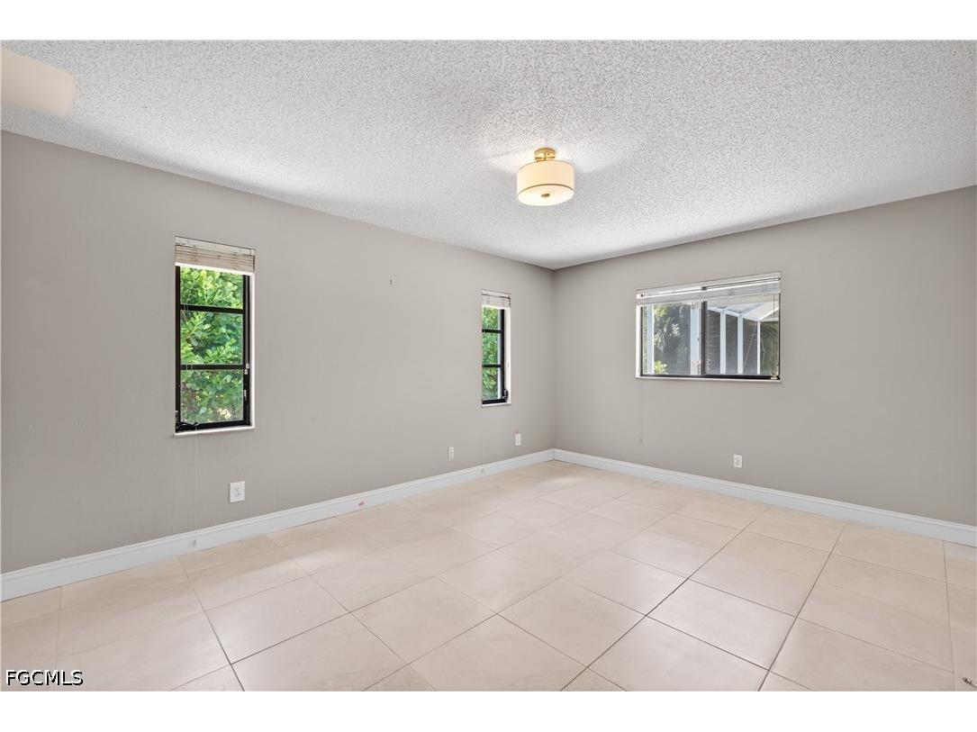 836 SW 18th Street Cape Coral FL 33991 2026023665 image19