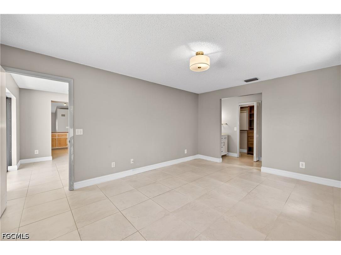 836 SW 18th Street Cape Coral FL 33991 2026023665 image20