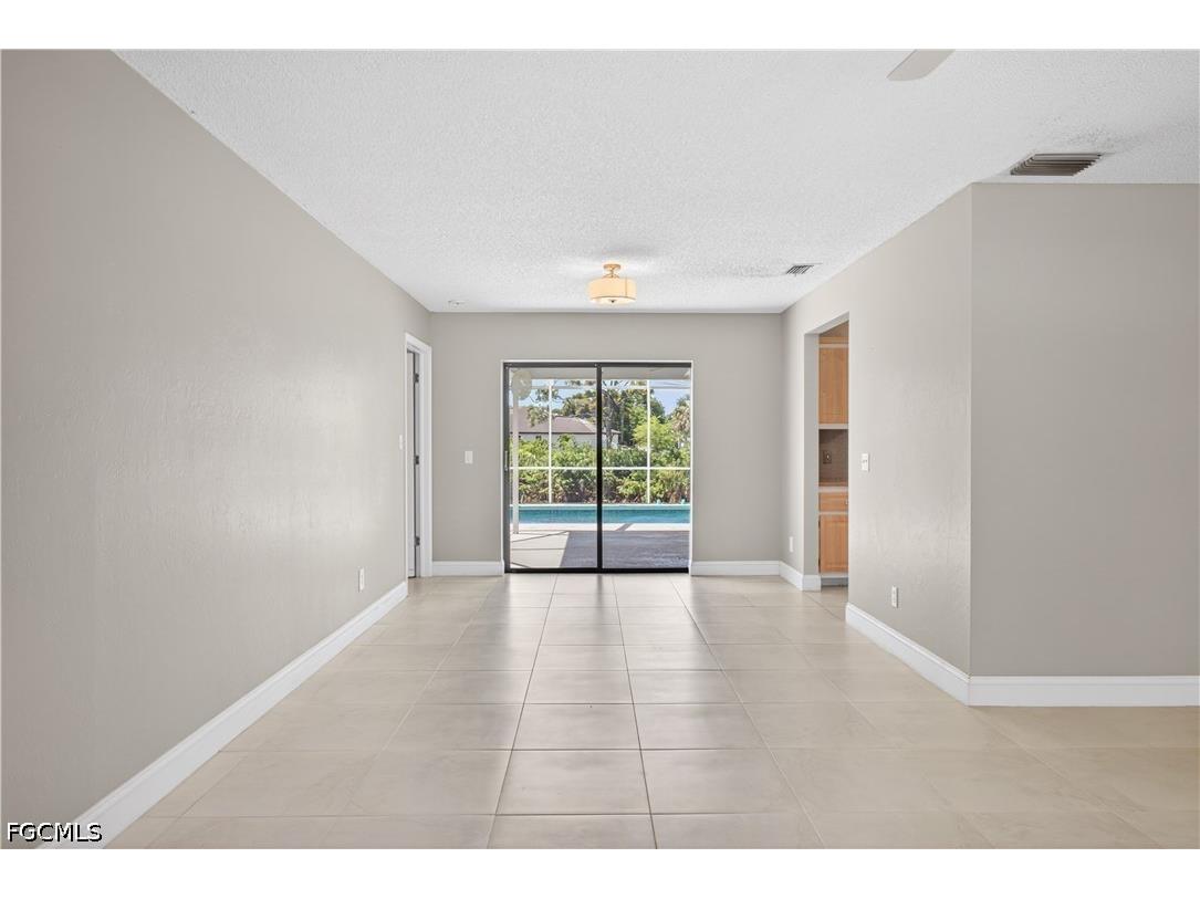 836 SW 18th Street Cape Coral FL 33991 2026023665 image6
