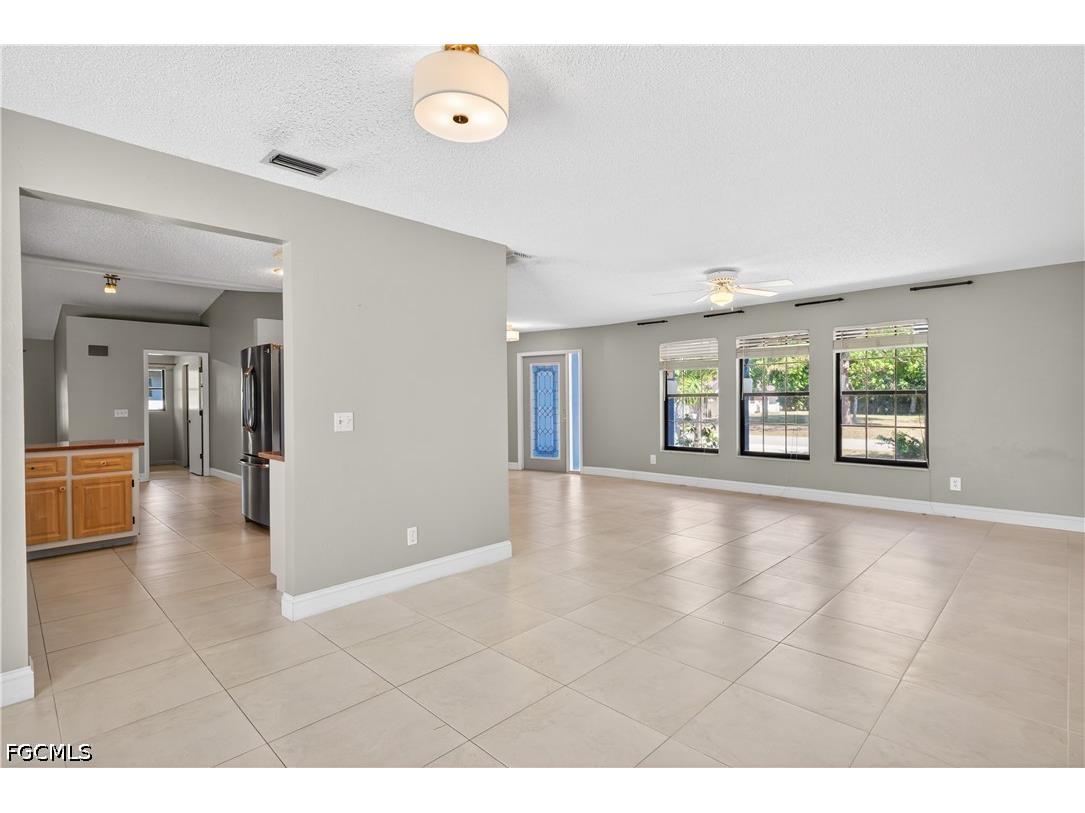836 SW 18th Street Cape Coral FL 33991 2026023665 image8