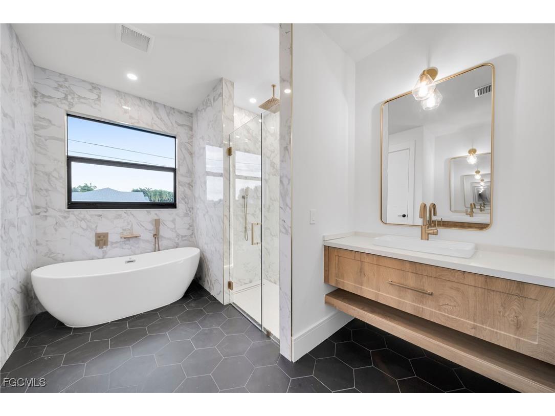 836 SW 36th Terrace Cape Coral FL 33914 2025020341 image25