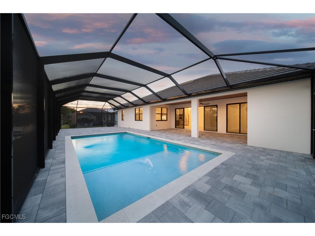 836 SW 36th Terrace Cape Coral FL 33914 2025020341 image4