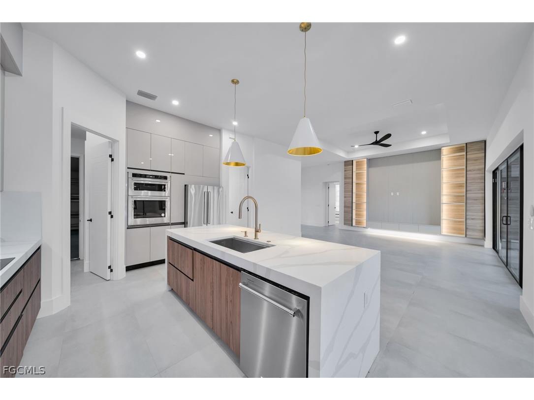 836 SW 36th Terrace Cape Coral FL 33914 2026012782 image20