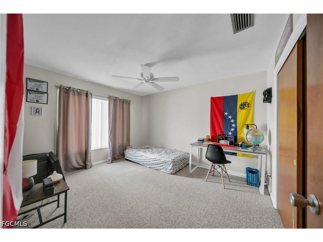 836 Trafalgar Parkway Cape Coral FL 33991 2026023766 image18
