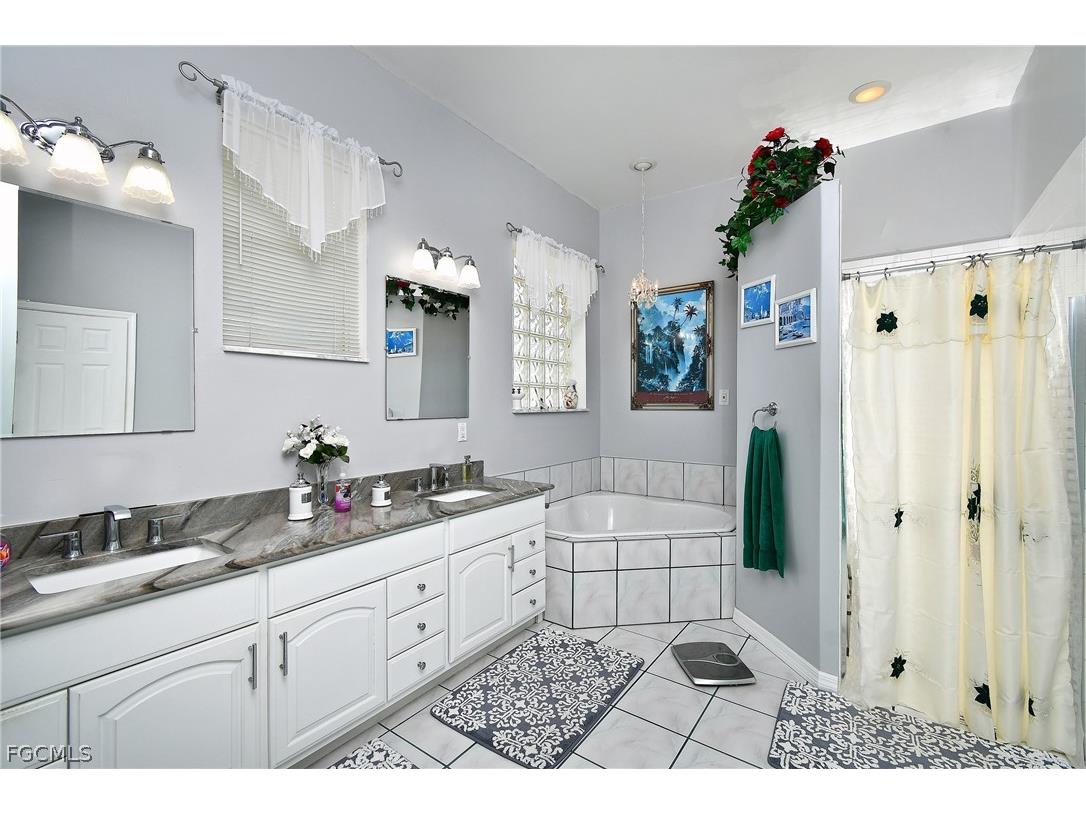 836 Worth Avenue S Lehigh Acres FL 33974 2026007822 image19