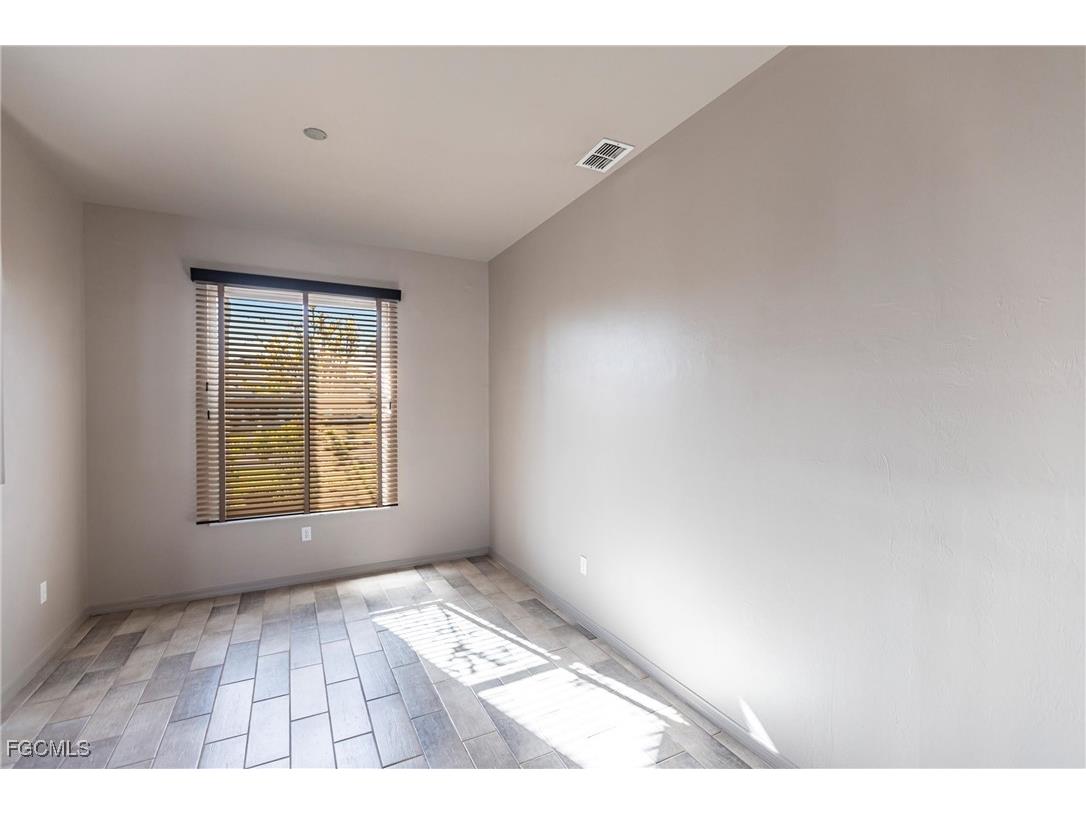 8361 Trentwood Court Fort Myers FL 33912 2026006596 image11