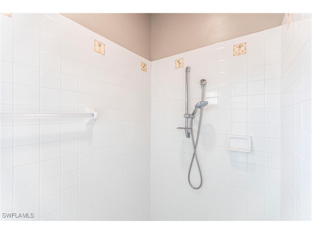 8361 Trentwood Court Fort Myers FL 33912 225005130 image28