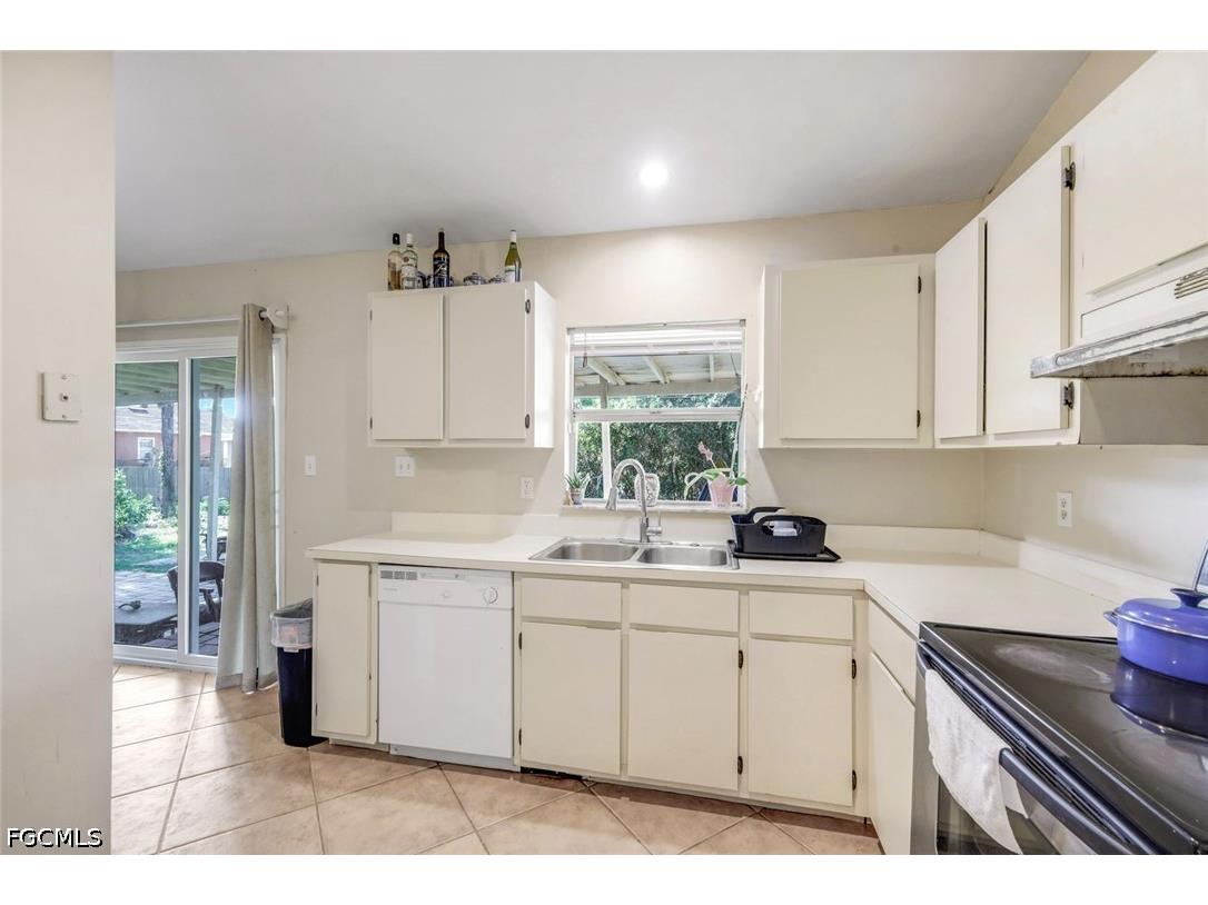 8362 Bamboo Road Fort Myers FL 33967 2026014990 image8