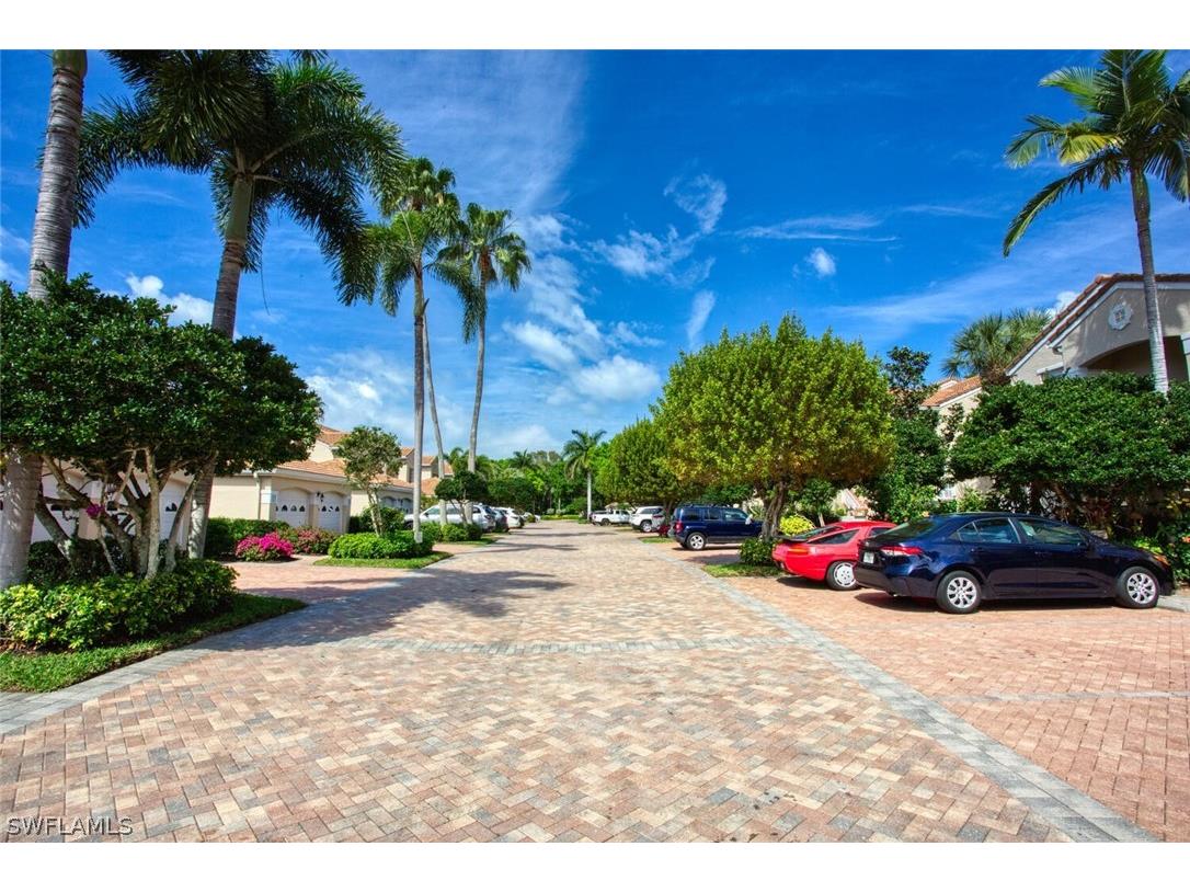 8365 Excalibur Circle #K6 Naples FL 34108 224027079 image21
