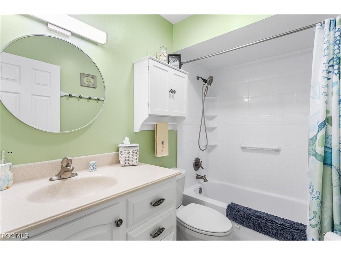 8366 Charter Club Circle #12 Fort Myers FL 33919 2026008656 image23