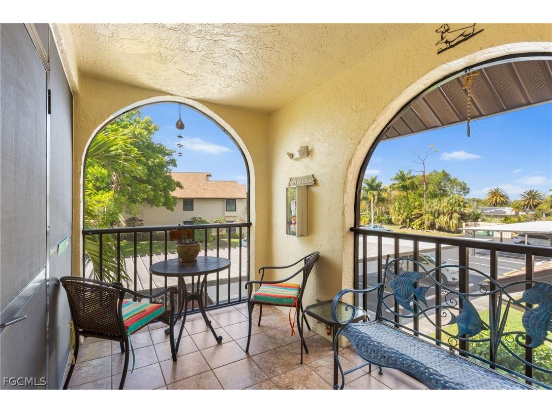 8366 Charter Club Circle #12 Fort Myers FL 33919 2026008656 image24
