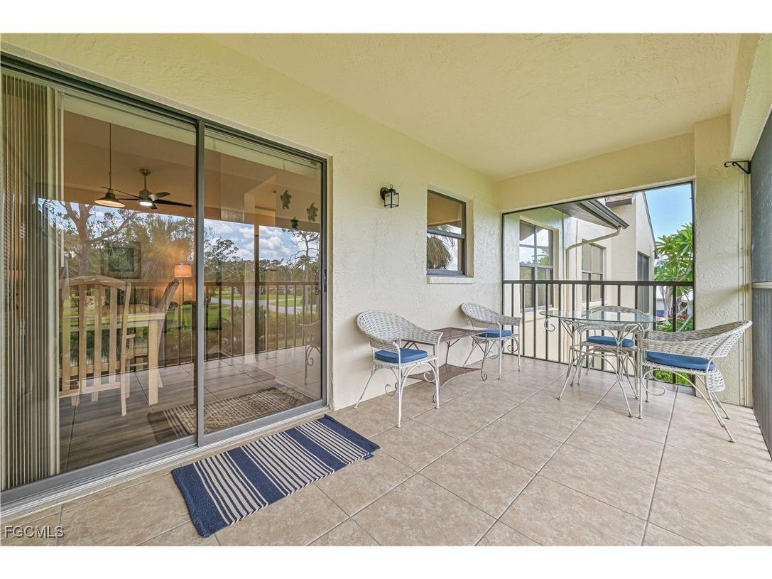 8366 Charter Club Circle #8 Fort Myers FL 33919 2025007132 image17
