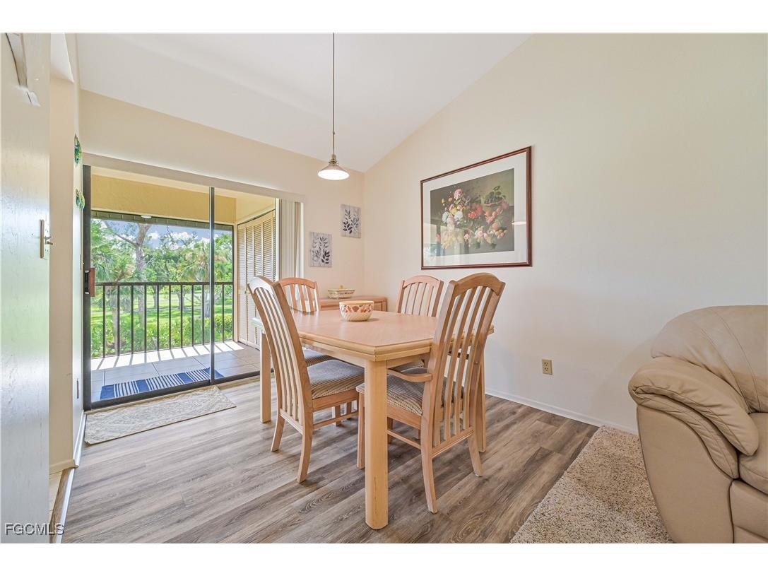 8366 Charter Club Circle #8 Fort Myers FL 33919 2025007132 image5