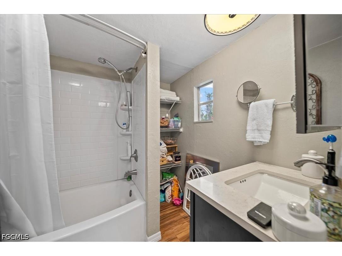 8366 Marx Drive North Fort Myers FL 33917 2026020784 image12