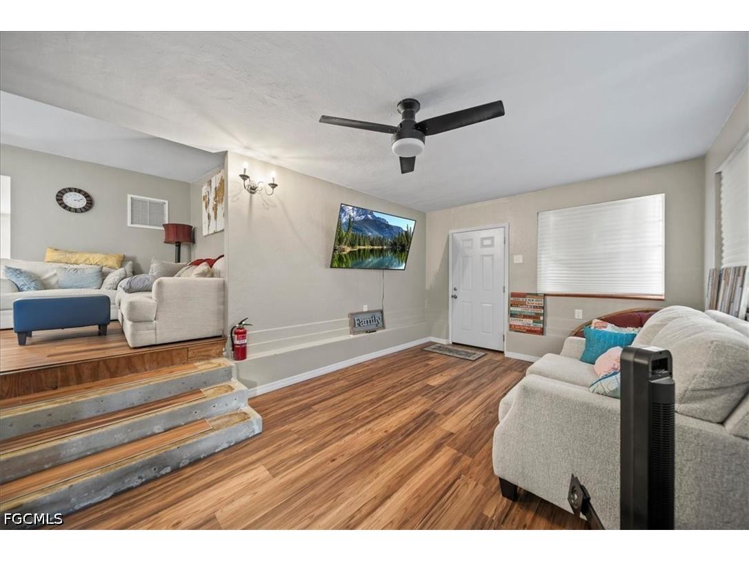 8366 Marx Drive North Fort Myers FL 33917 2026020784 image3