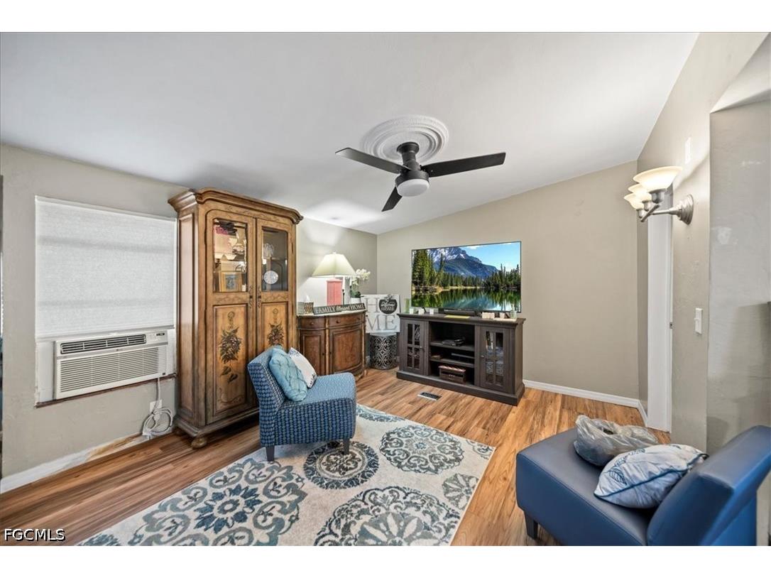 8366 Marx Drive North Fort Myers FL 33917 2026020784 image6