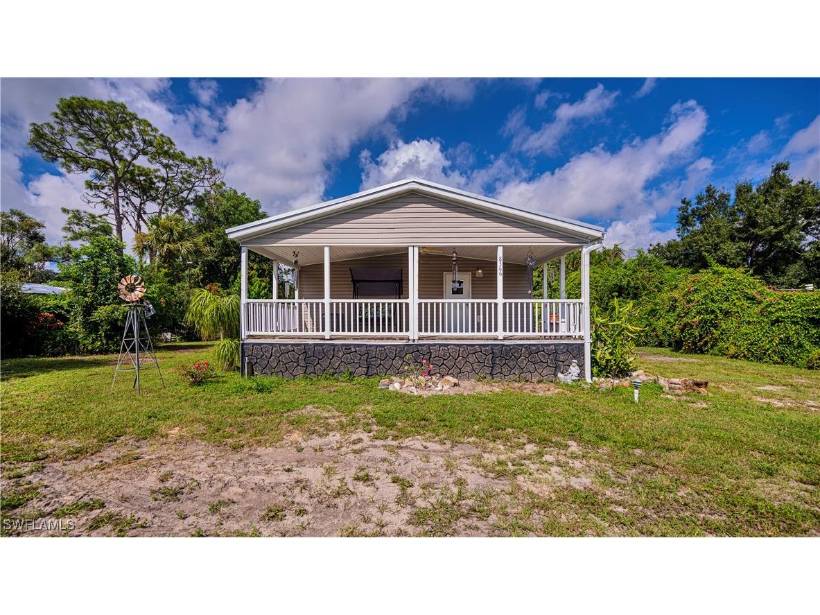 8366 Nault Road North Fort Myers FL 33917 224076462 image1